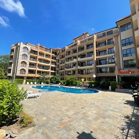 Pacific 2 Sunny Lägenhet Slăntjev Brjag